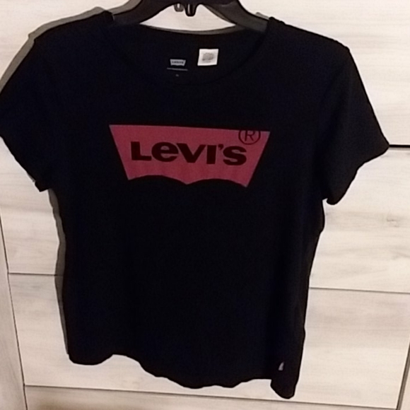 Levi's Logo Tee - Picture 4 of 9